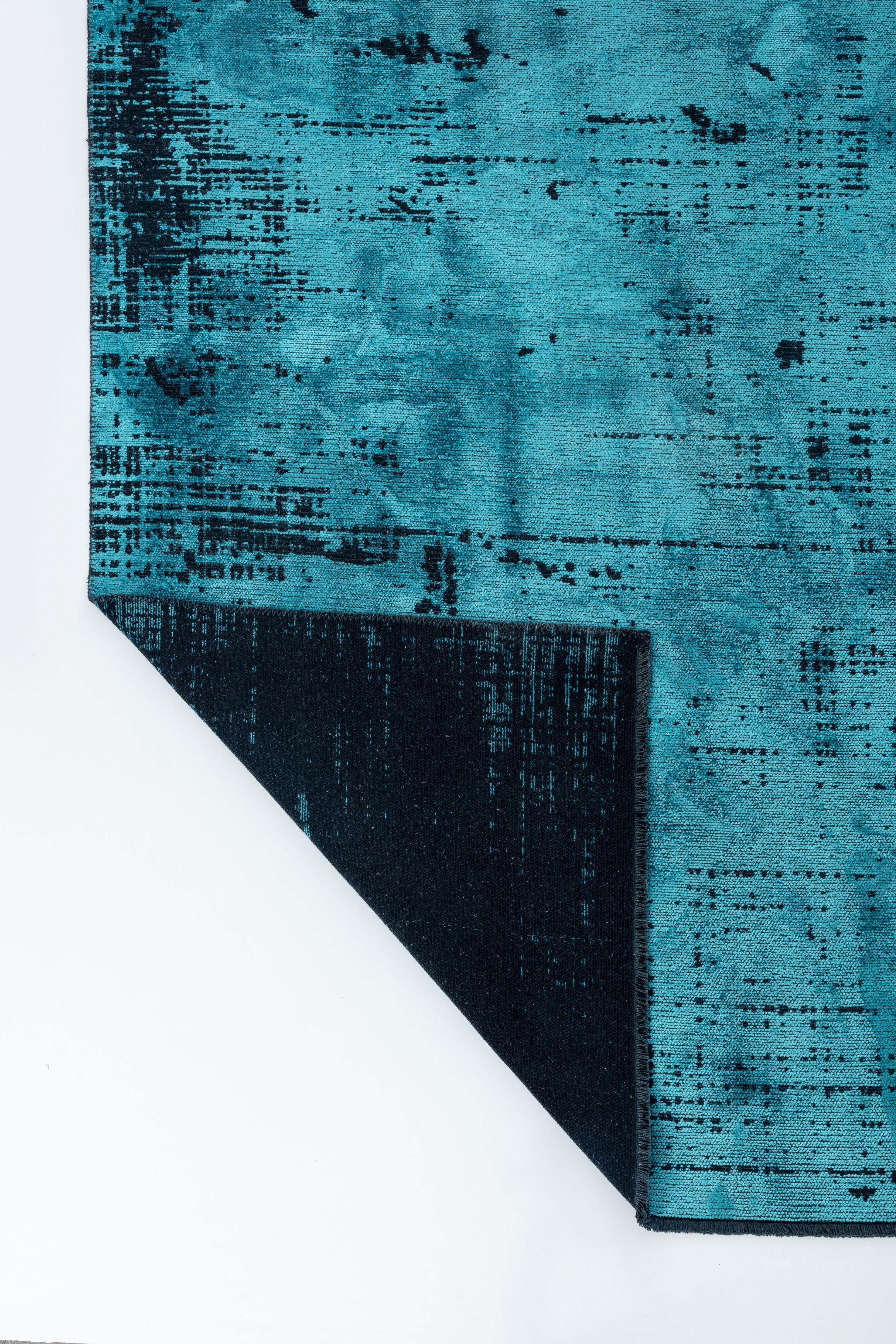 For Sale:  (Green) Modern Camouflage Luxury Area Rug 3