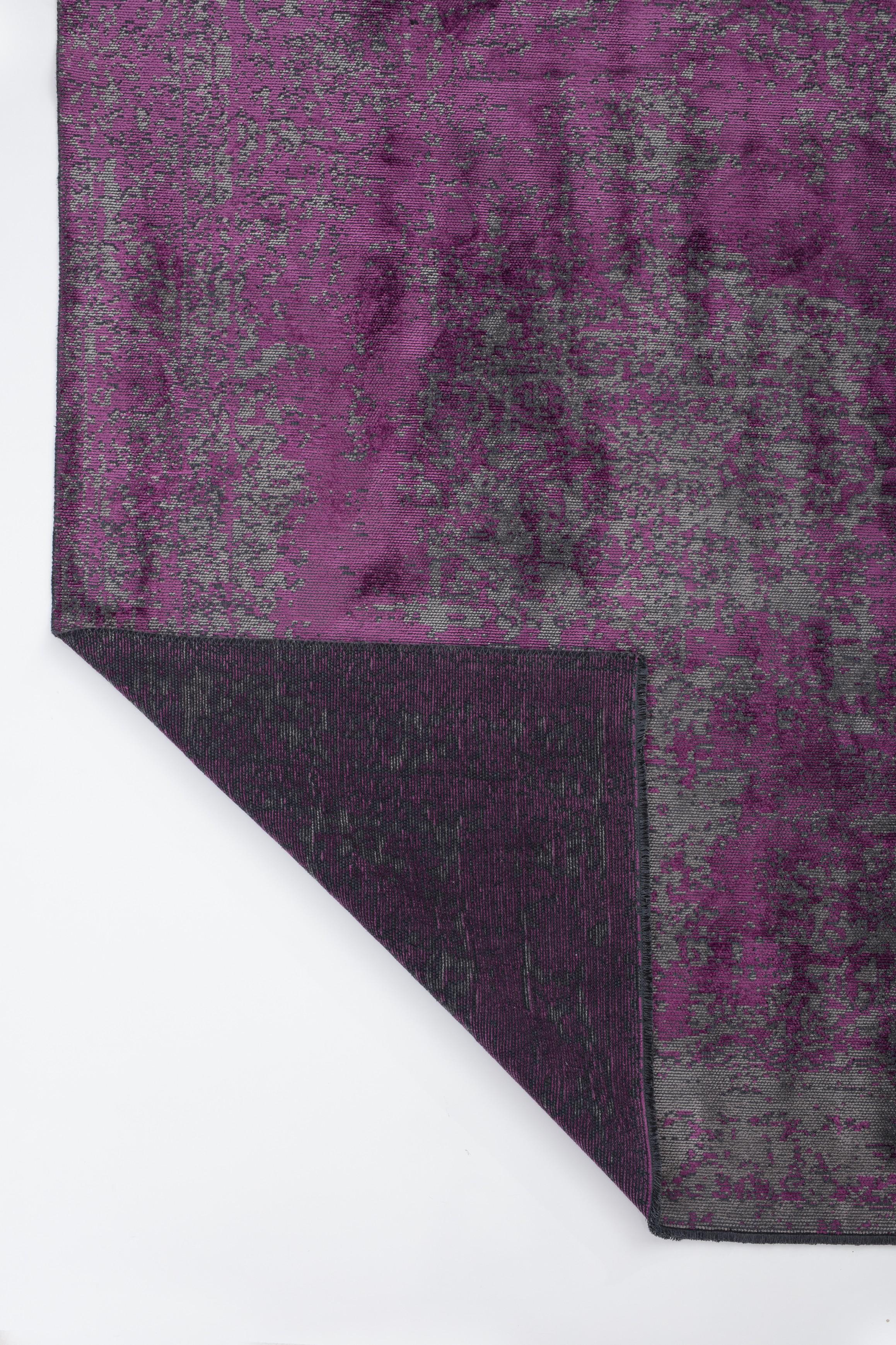 En vente :  (Violet) Tapis traditionnel oriental de luxe 3