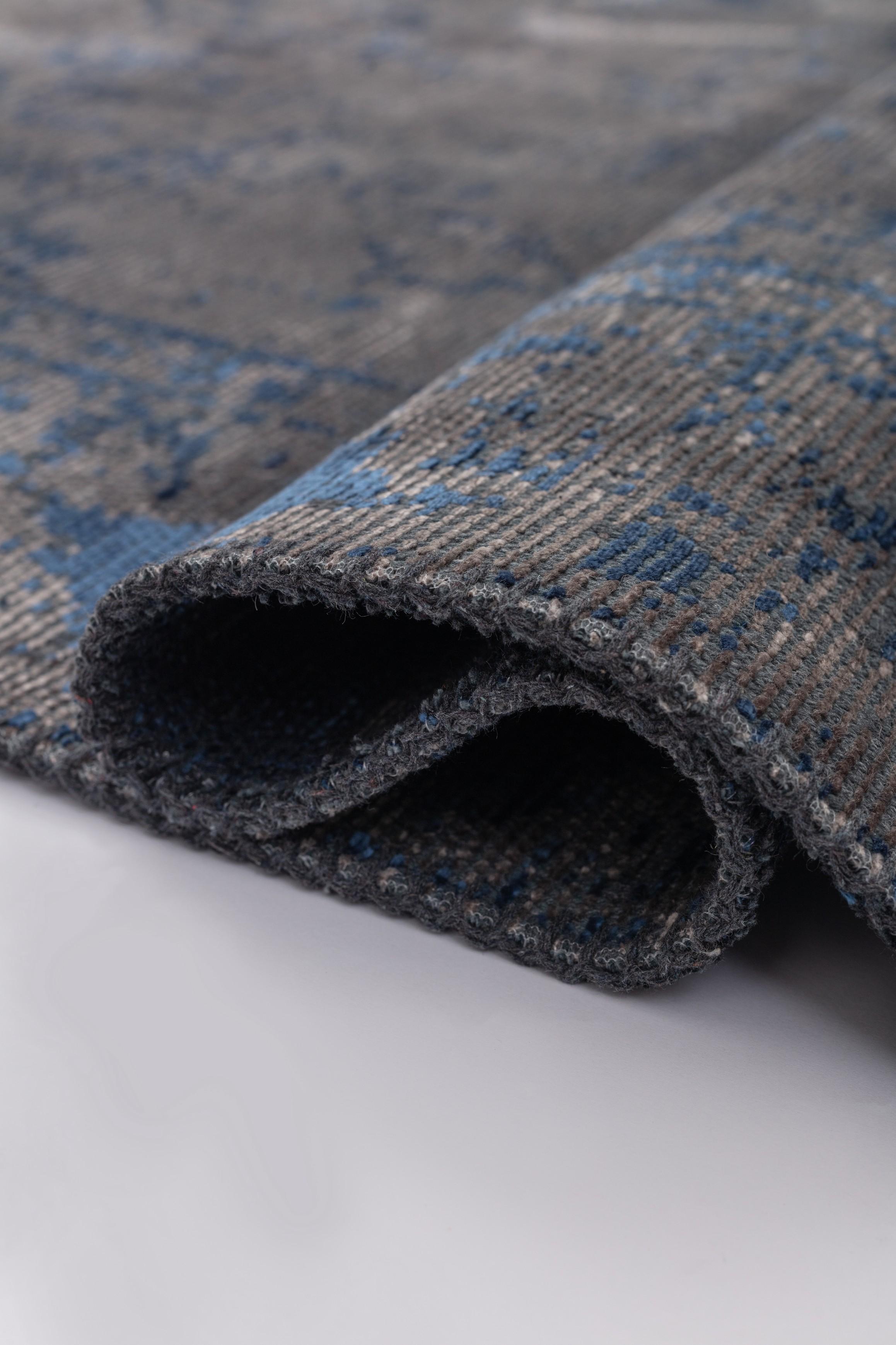 En vente :  (Bleu) Tapis traditionnel oriental de luxe 2