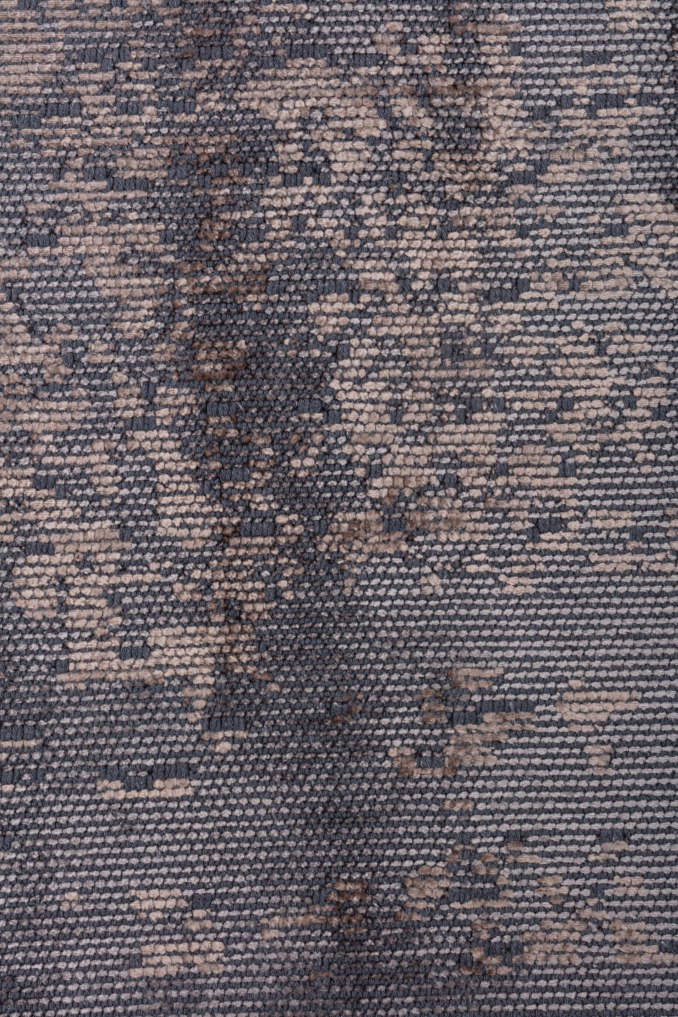 For Sale:  (Gray) Modern Toile Luxury Area Rug 5