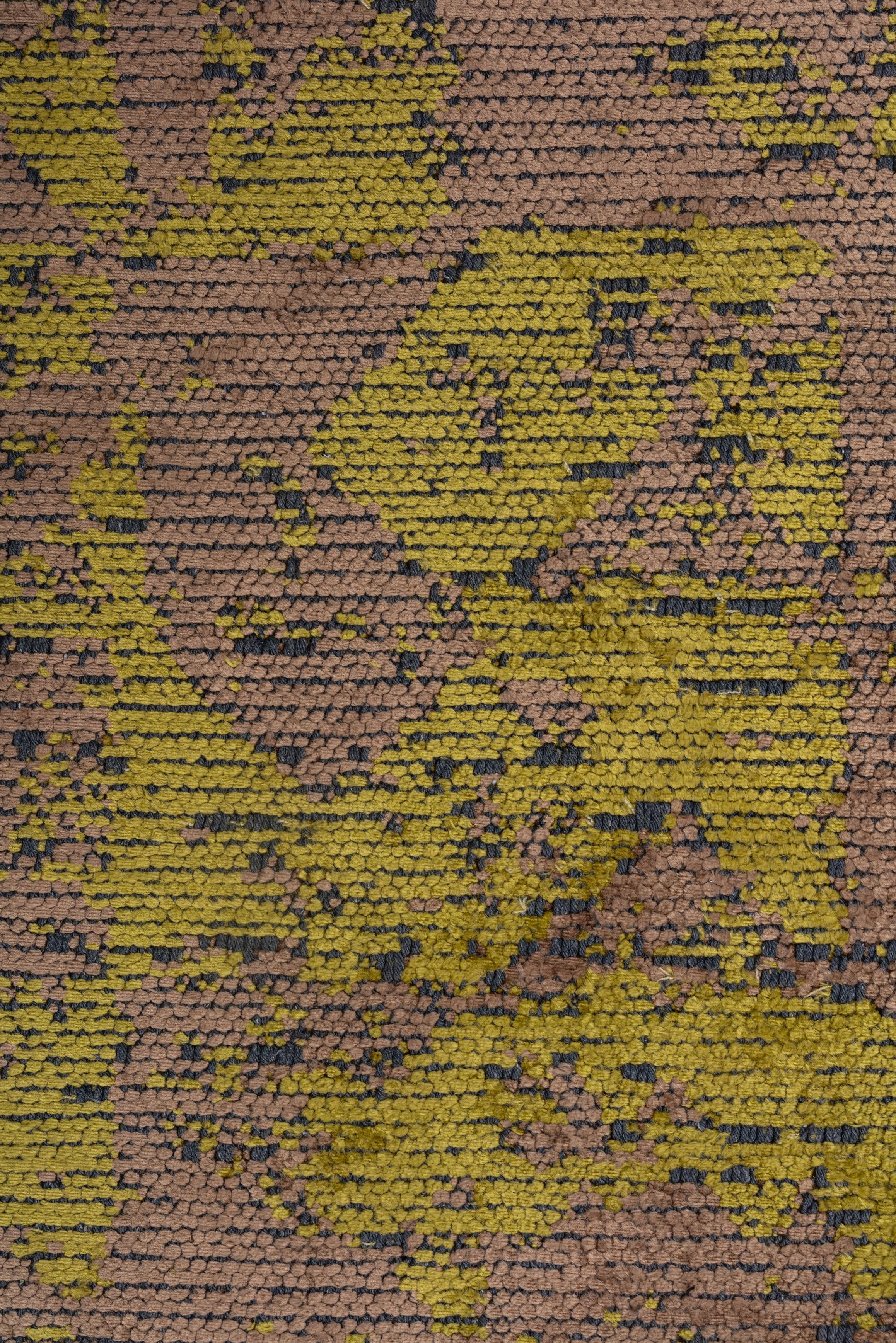 For Sale:  (Brown) Modern Camouflage Luxury Hand-Finished Area Rug 5