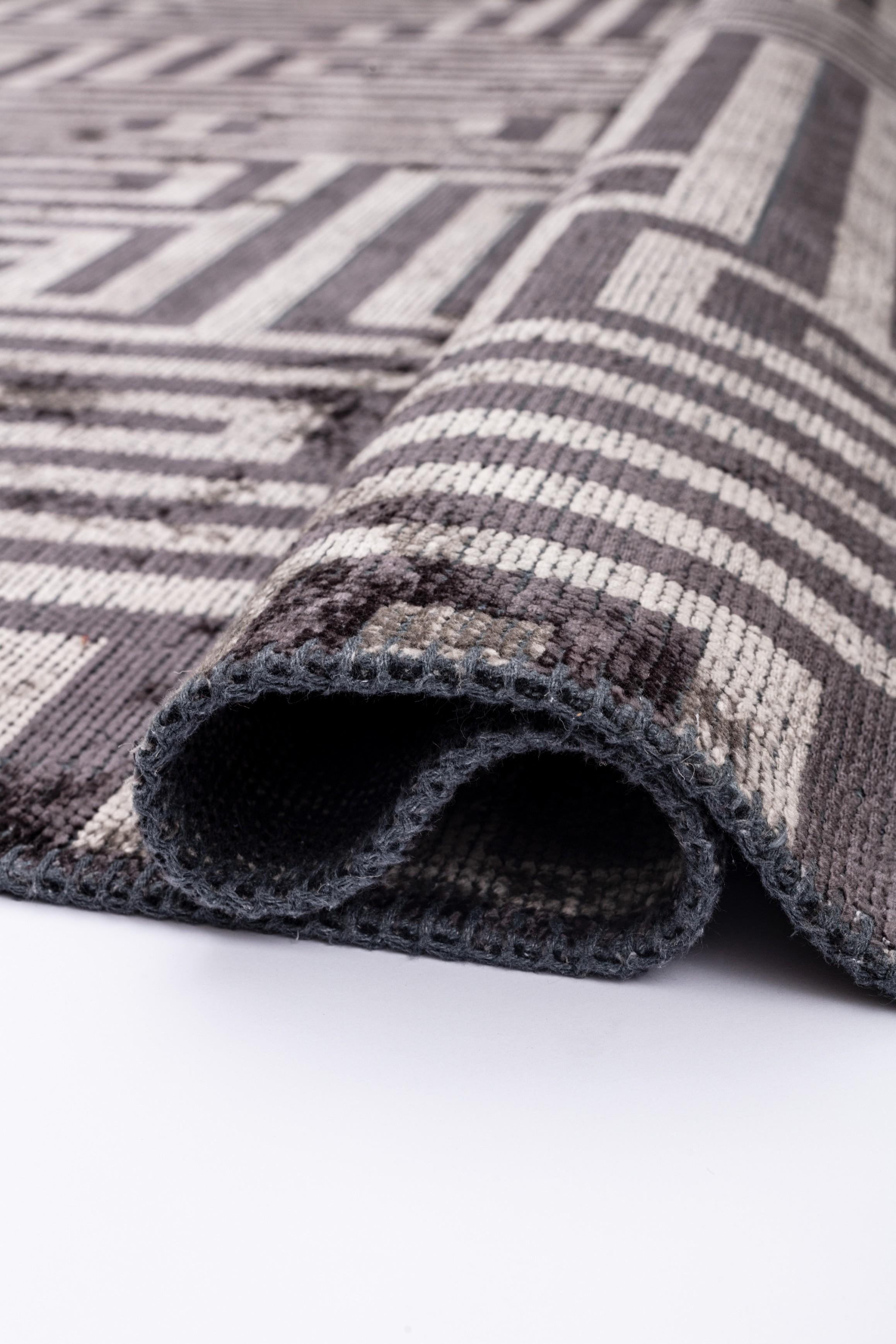En vente :  (Gris) Tapis de sol contemporain géométrique de luxe 2
