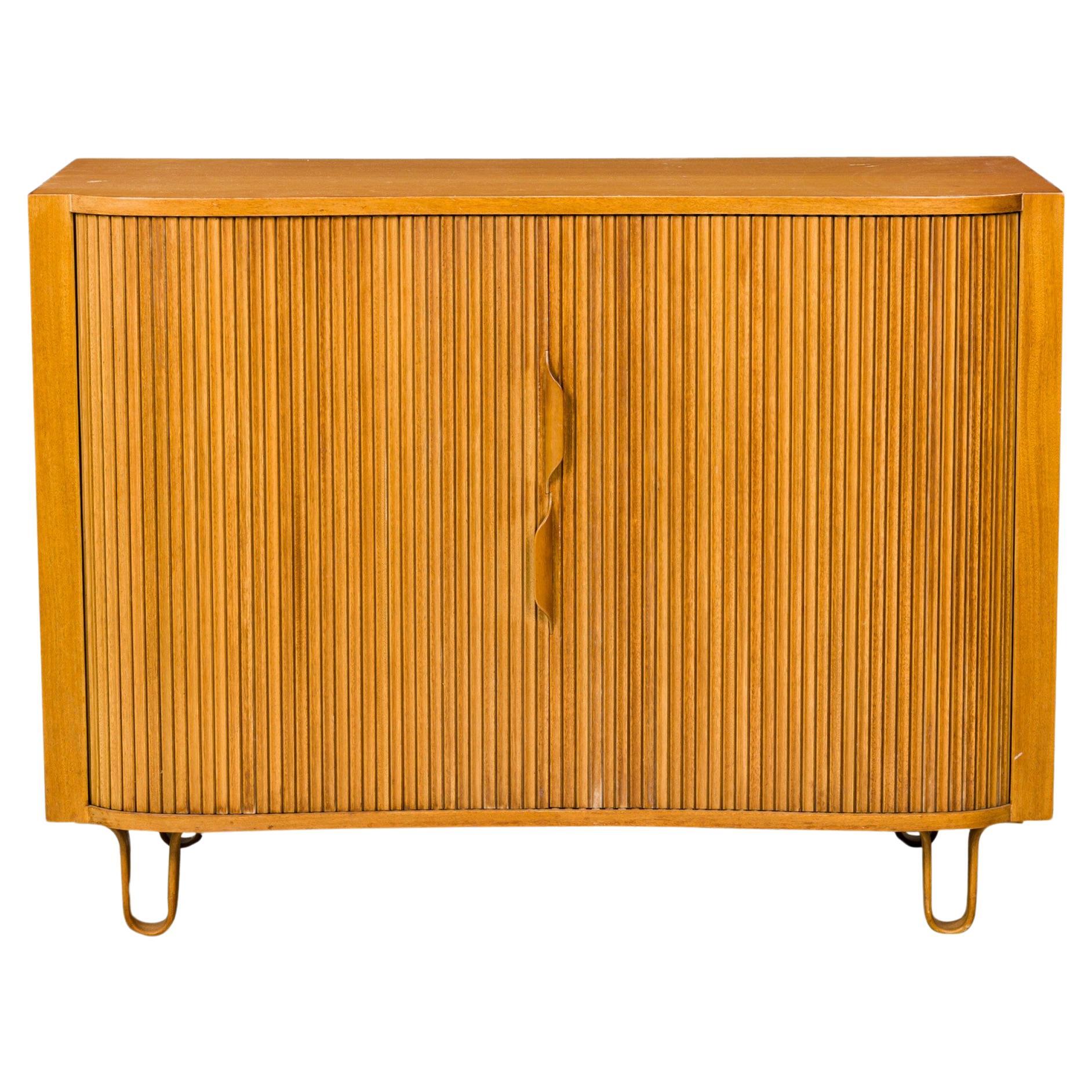 Edward J Wormley pour Dunbar Furniture Co. Coffre en noyer à deux sections