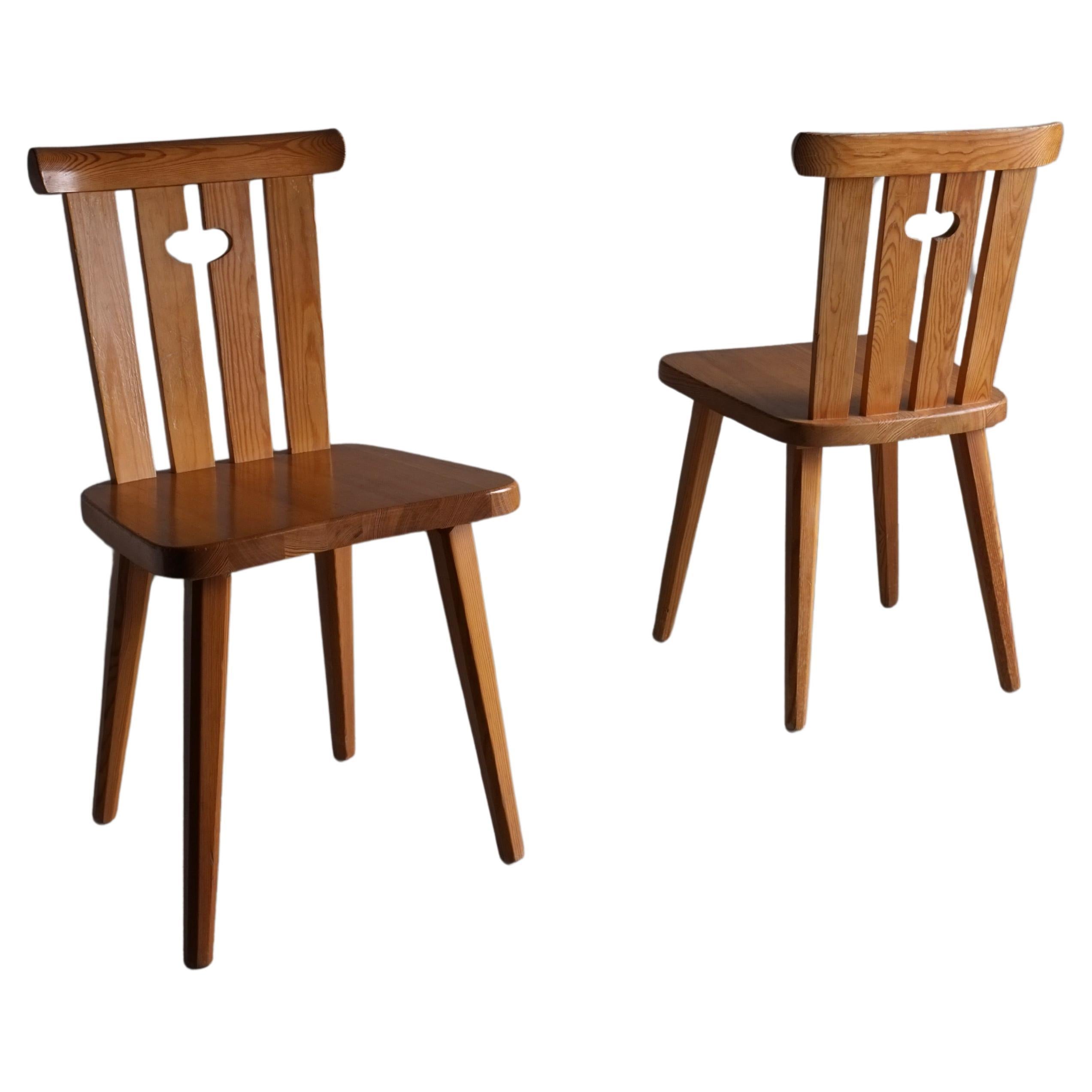 Set of 2 Solid Pine Chairs, Göran Malmvall, Sweden 1940s