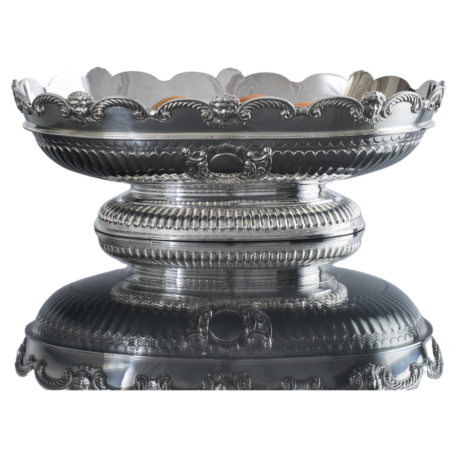 Large Victorian oval antique sterling silver bowl For Sale