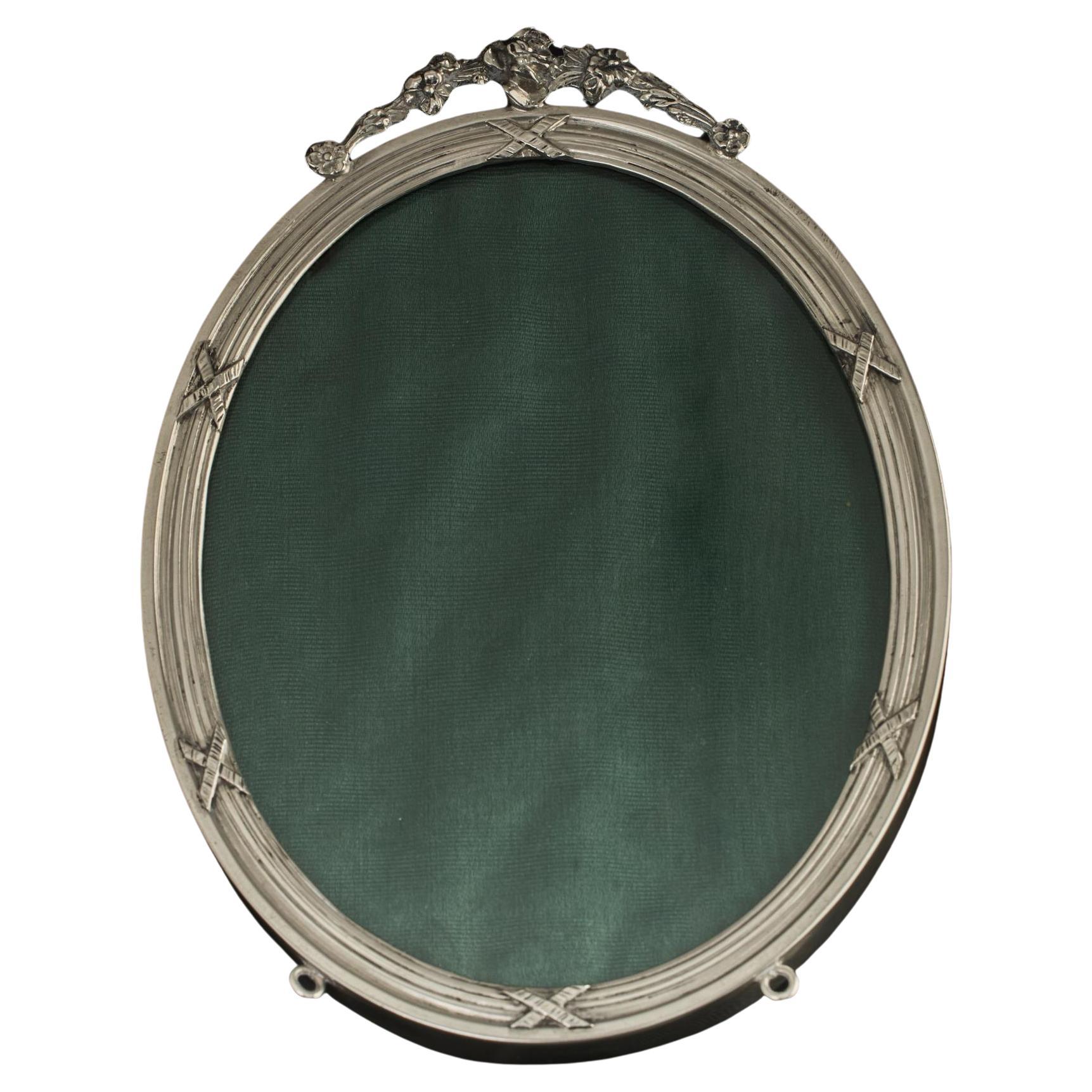 Antique oval sterling silver photograph frame