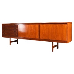 Robert Heritage per Archie Shine Credenza