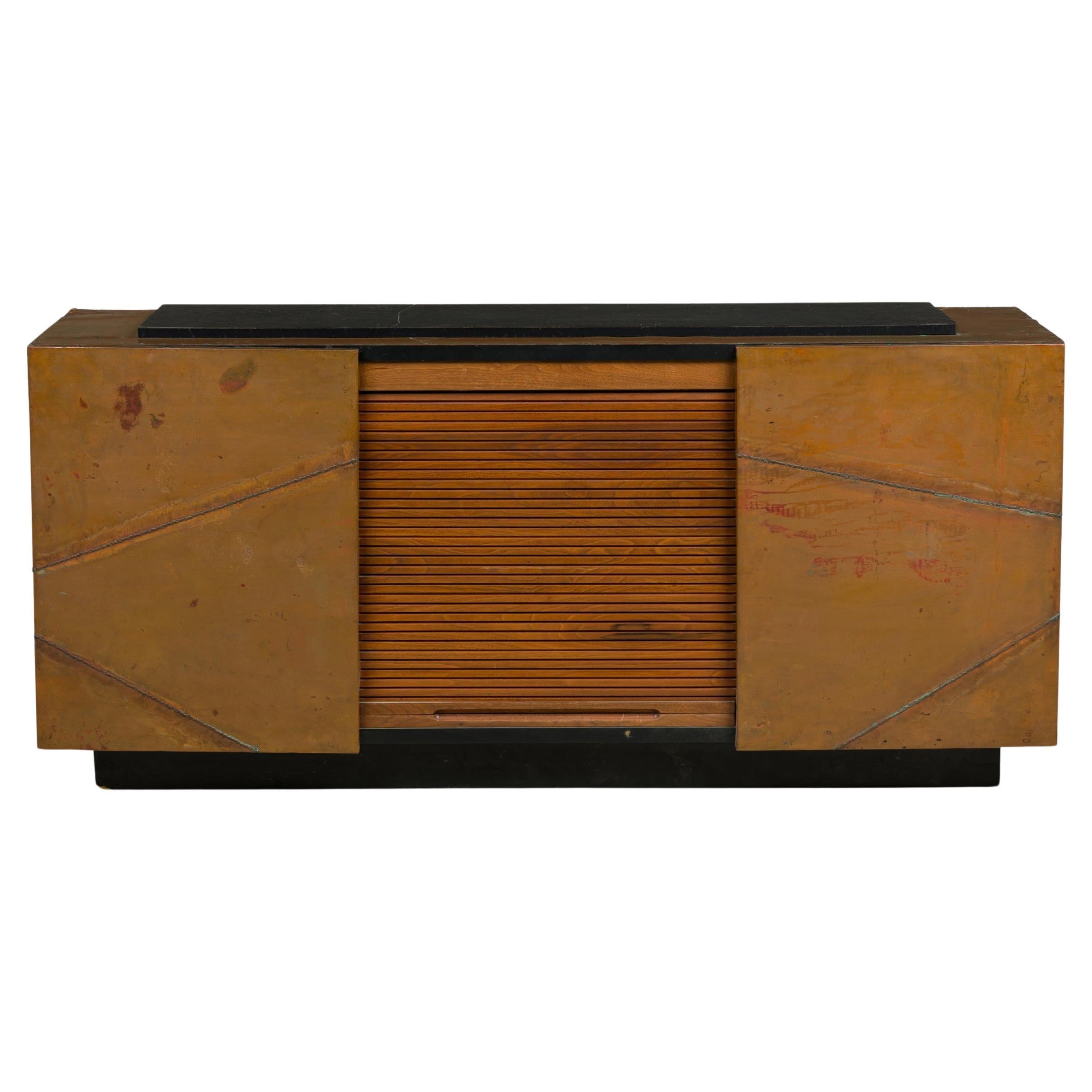 Credenza / Aparador Americano de Mitad de Siglo Paul Evans con Frente de Cobre