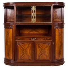 Vitrine Art Nouveau française montée sur métal doré Louis Majorelle