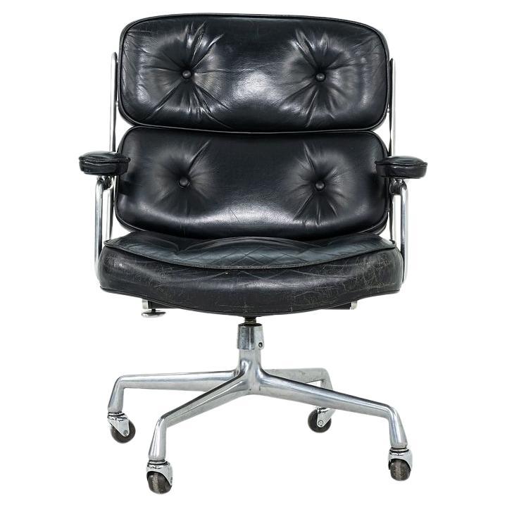 1968 Herman Miller Eames Time Life Executive Desk Chairs in Leather, 4-Star Base