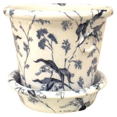 Coppia di vasi vittoriani inglesi in ceramica bianca e blu