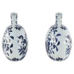 Pair of Chinese Ming Dynasty Xuande Blue and White Moonflask Vases