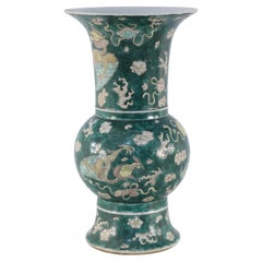 Vase en porcelaine tricolore de Jingdezhen à queue de phénix