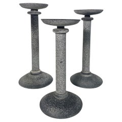 Set von 3 italienischen venezianischen Kerzenständern aus grauem Scavo-Glas, Karl Springer für Seguso