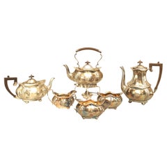 Juego de Té Victoriano Inglés de 6 Piezas con Placa de Plata