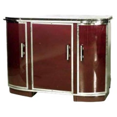 Credenza Art Déco francese degli anni '30, laccata rossa, finiture cromate, piano in marmo
