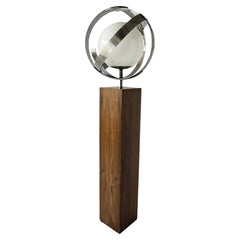 Lampadaire moderne américain en bois de rose, acier inoxydable et verre
