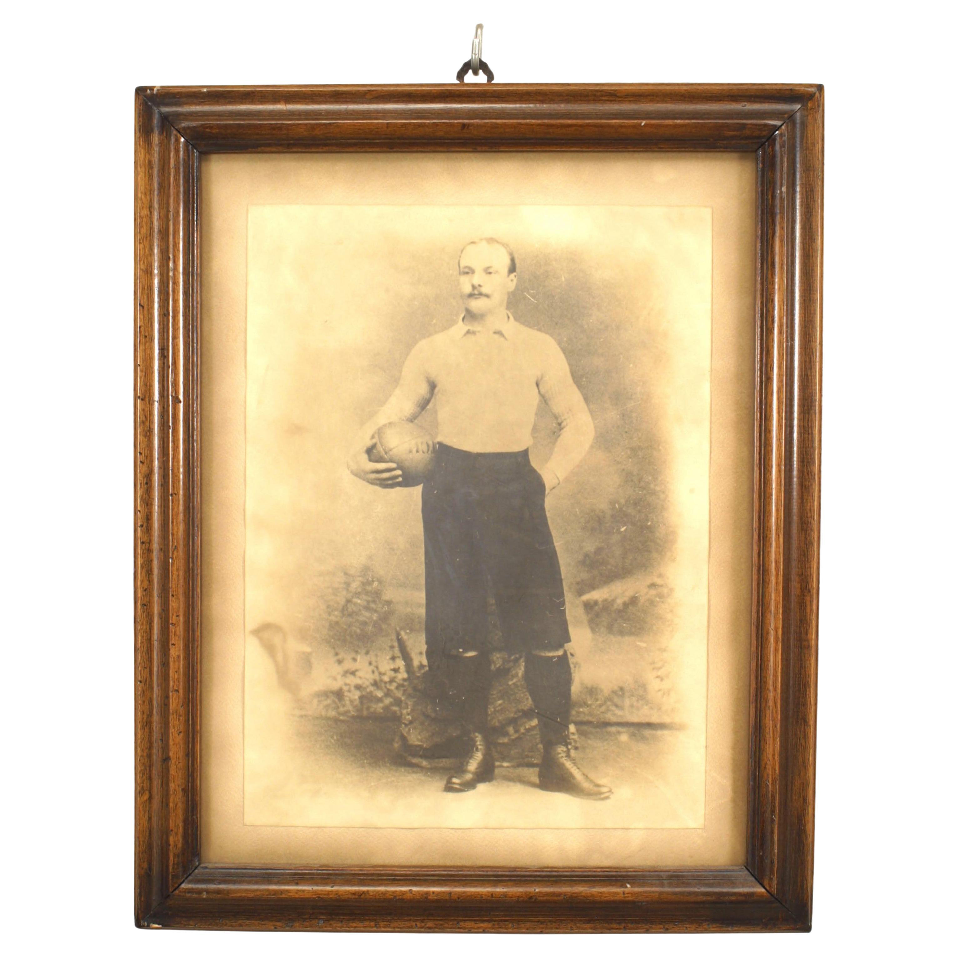 Fotografía antigua de un futbolista del siglo XIX, en tonos sepia, enmarcada, Reino Unido