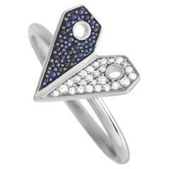 Anello con cuore in oro bianco 14K con diamanti e zaffiri da 0,08 carati