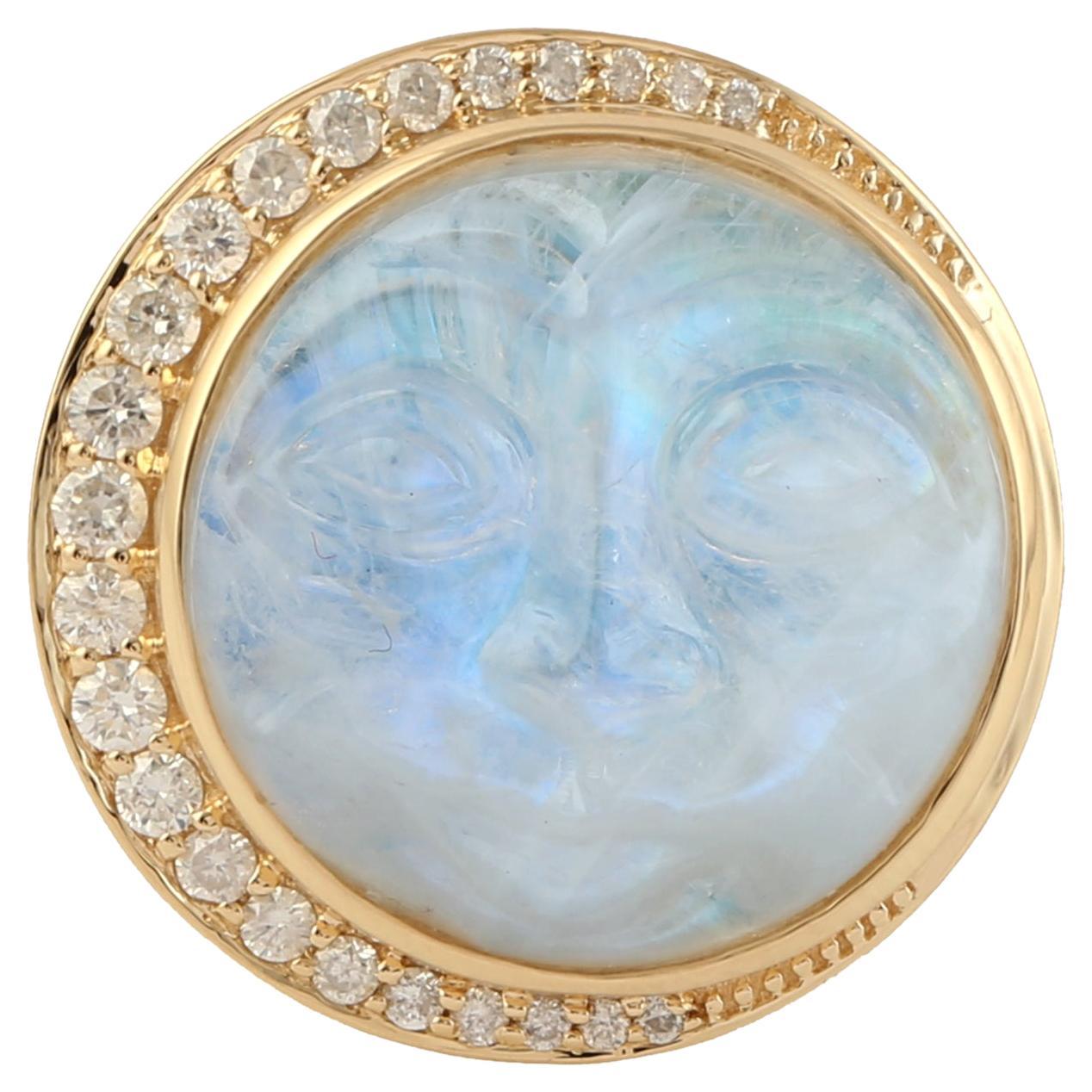 16.79 ct Moonstone Cocktail Ring With Diiamonds Made In 18k yellow Gold For Sale