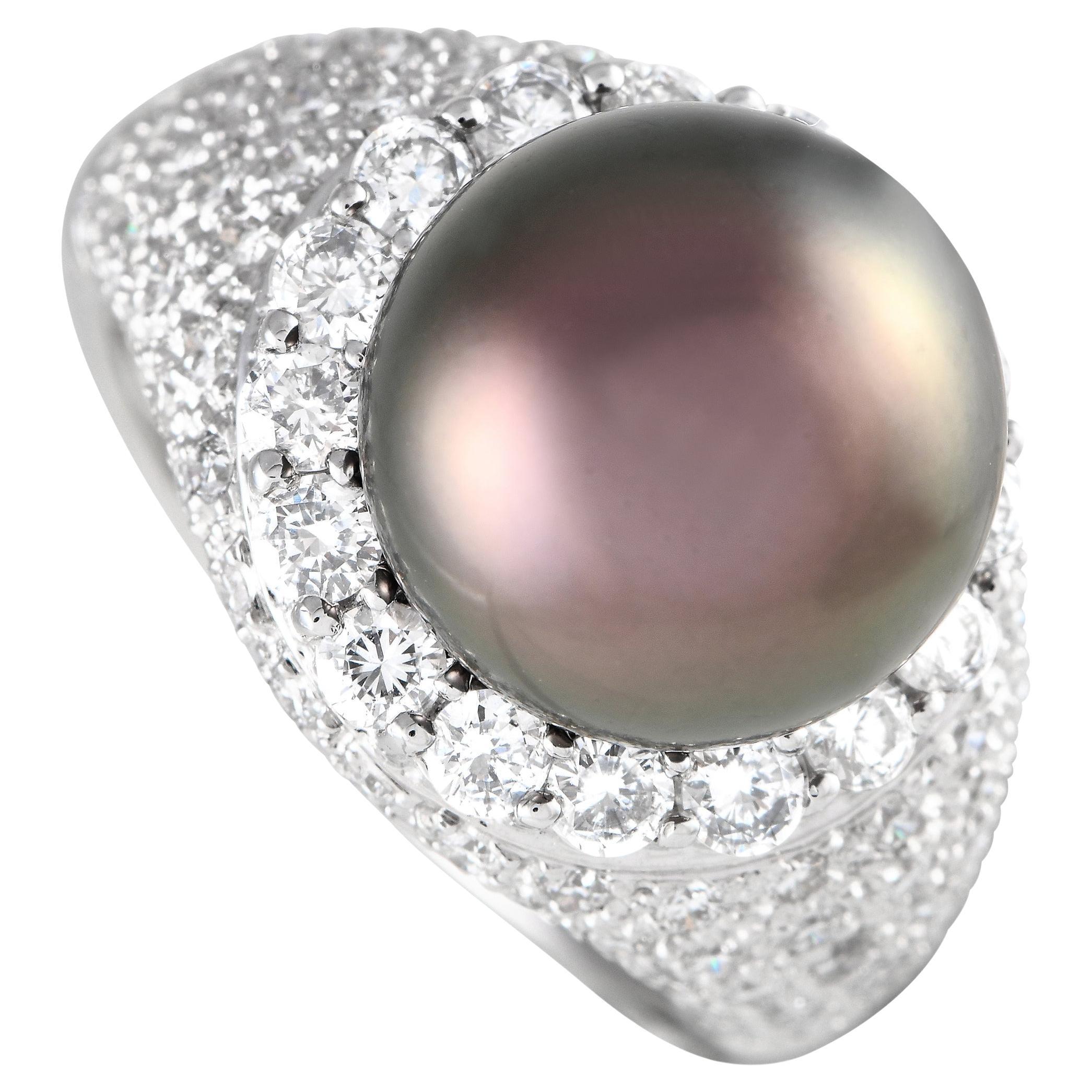 18K White Gold 1.72ct Diamond and Black Pearl Ring 
