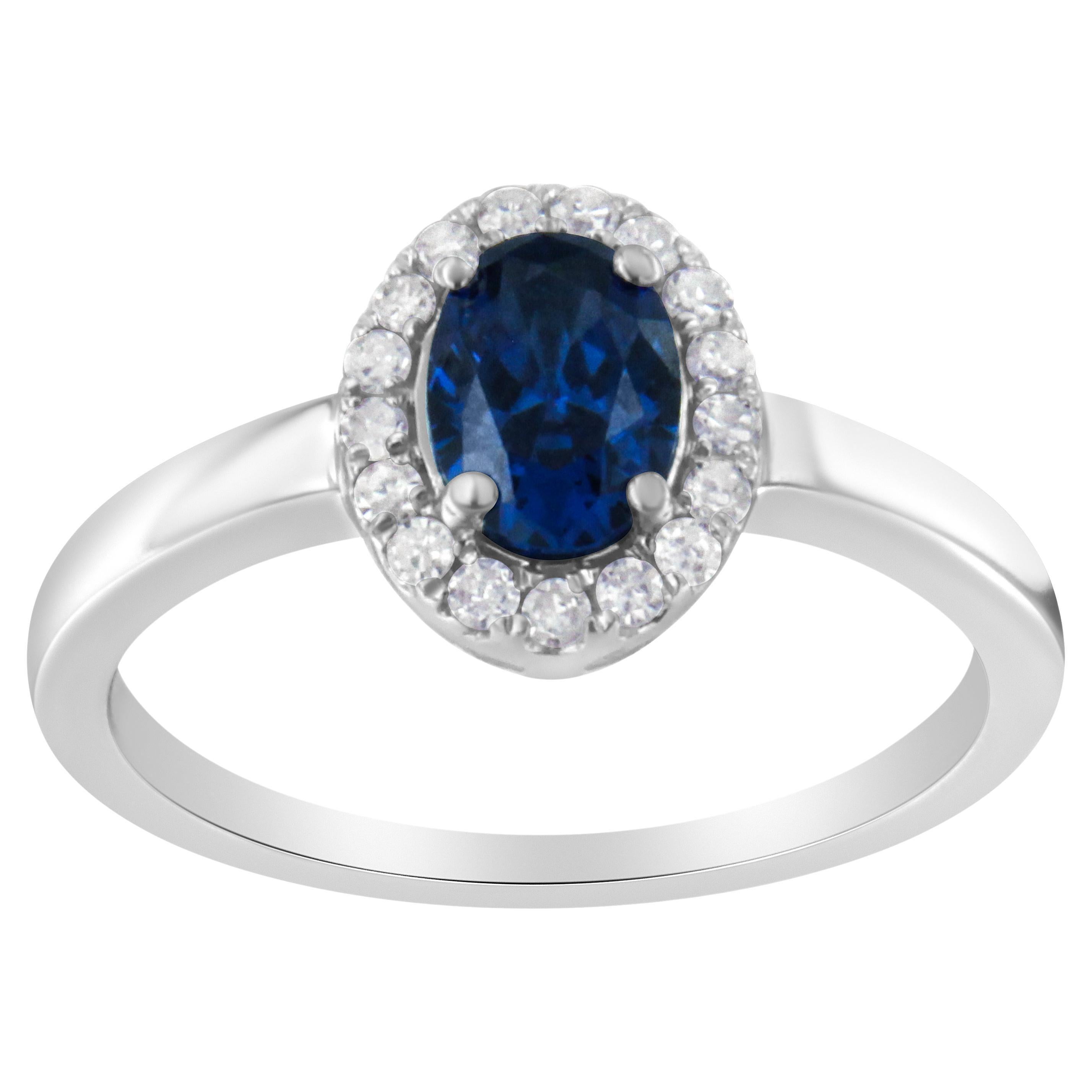 10K White Gold 1/5 Carat Round Diamond & Blue Sapphire Halo Cocktail Ring For Sale