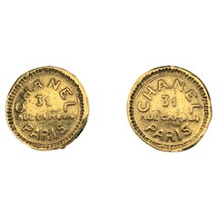 Chanel Vintage Gold Metal Round Rue Cambon Clip On Earrings