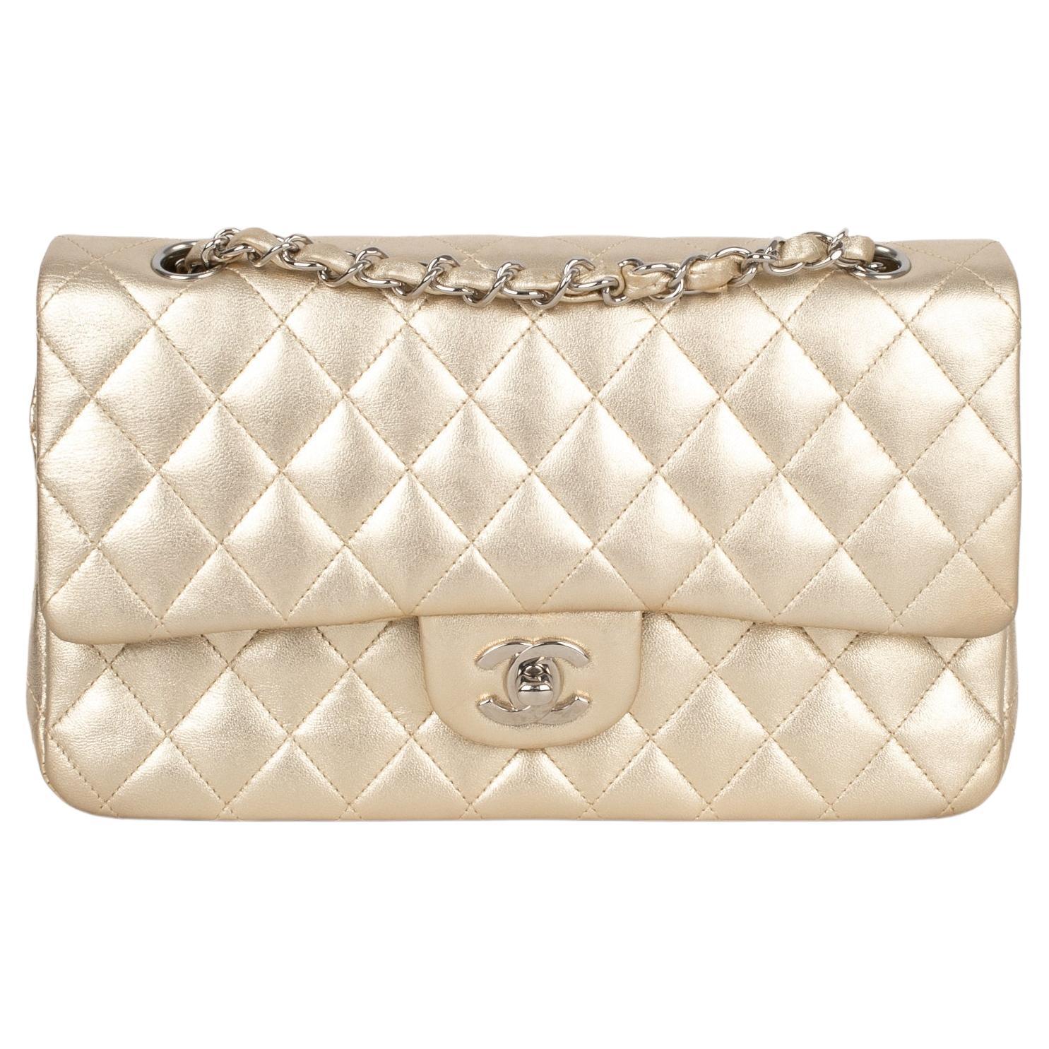 Chanel Timeless Borsa classica in pelle d
agnello metallizzata pallido-oro, 2006/2008