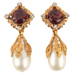 Chanel Golden Metal Clip-on Earrings, 1994