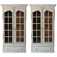 Pair of French 19th Century, Louis XV Style Bibliothèques