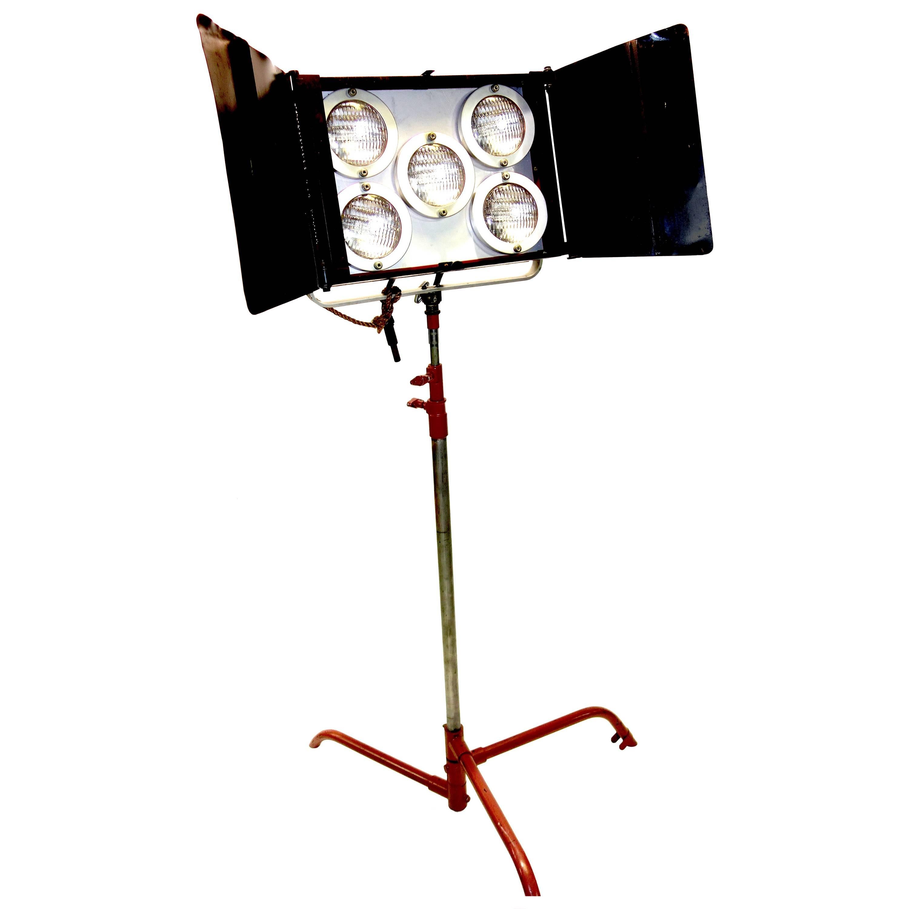 Hollywood Studio Lamp on Stand As Sculpture. Mid-Century Molefay 5-Light ON SALE For Sale