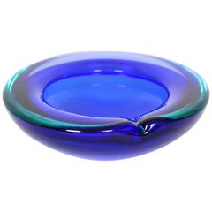 Large Seguso Vetri d'Arte Blue Klein Sommerso Murano Glass Bowl or Ashtray