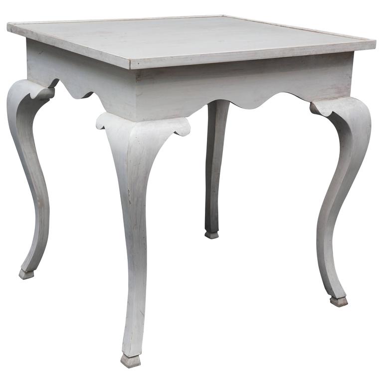Queen Anne Style Tray Top Table In White For At 1stdibs Queen Anne Style Tray Top Table In White For