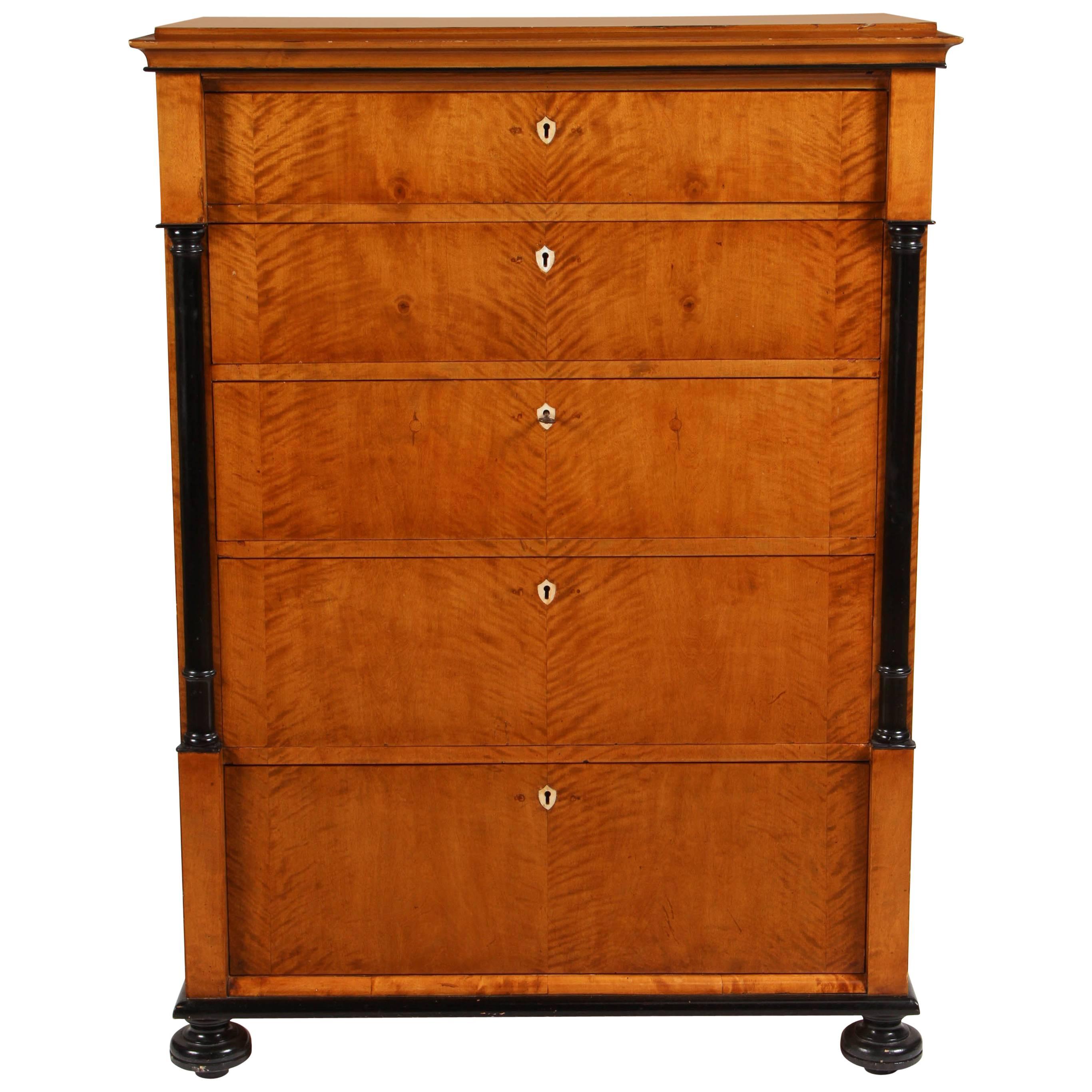 Biedermeier Chest of Drawers, circa 1810