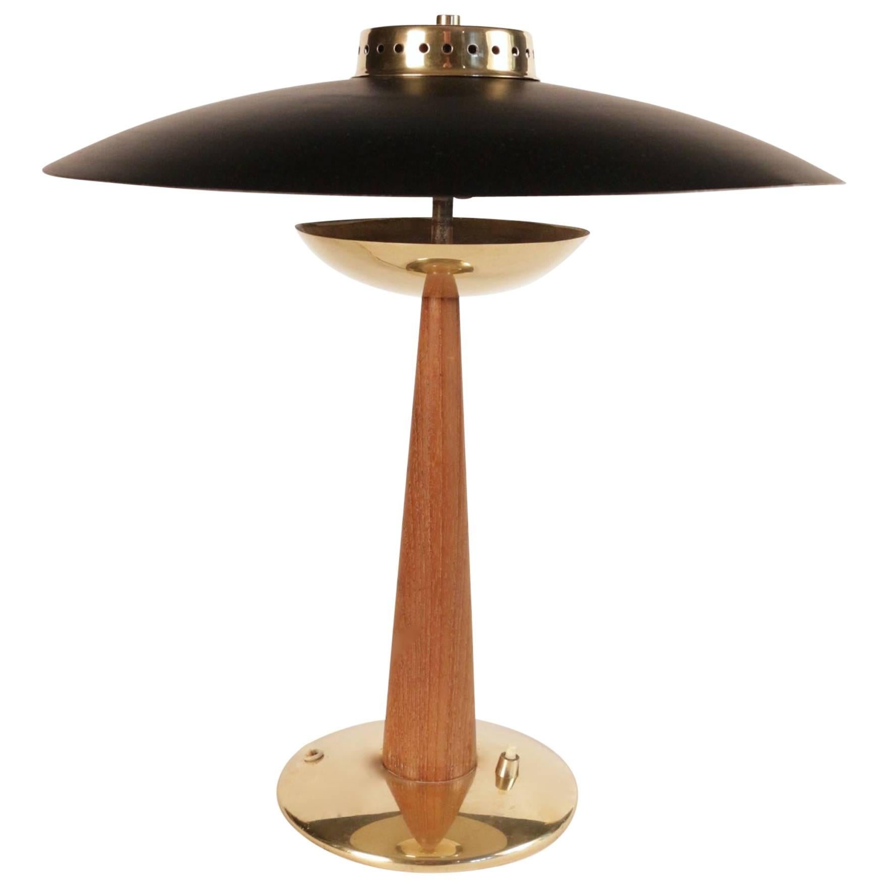 1950s Elegant Table Lamp by Maison Stilnovo