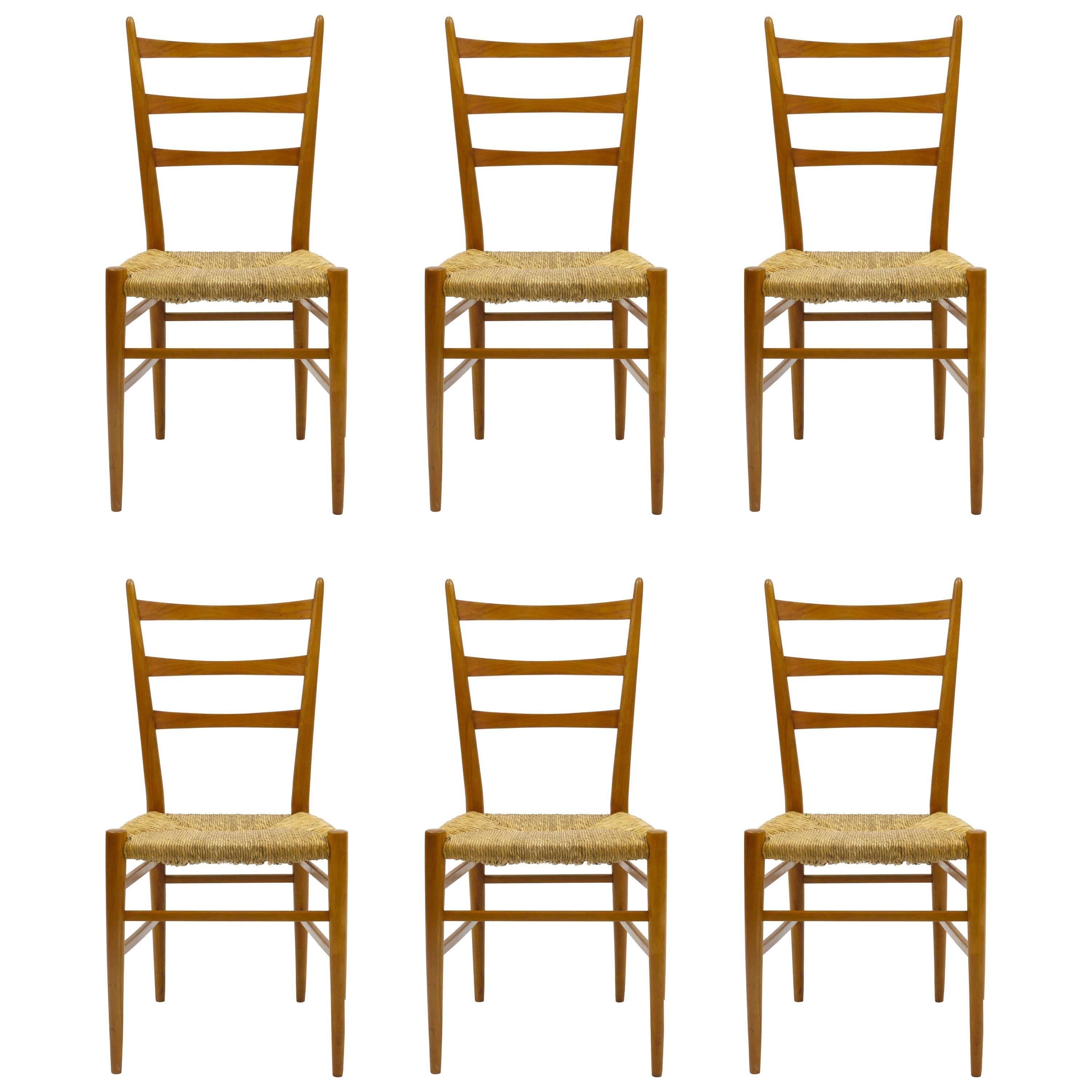Set of Six Wooden Chairs in the Style of Gio Ponti, Cassina, Italy, 1950s