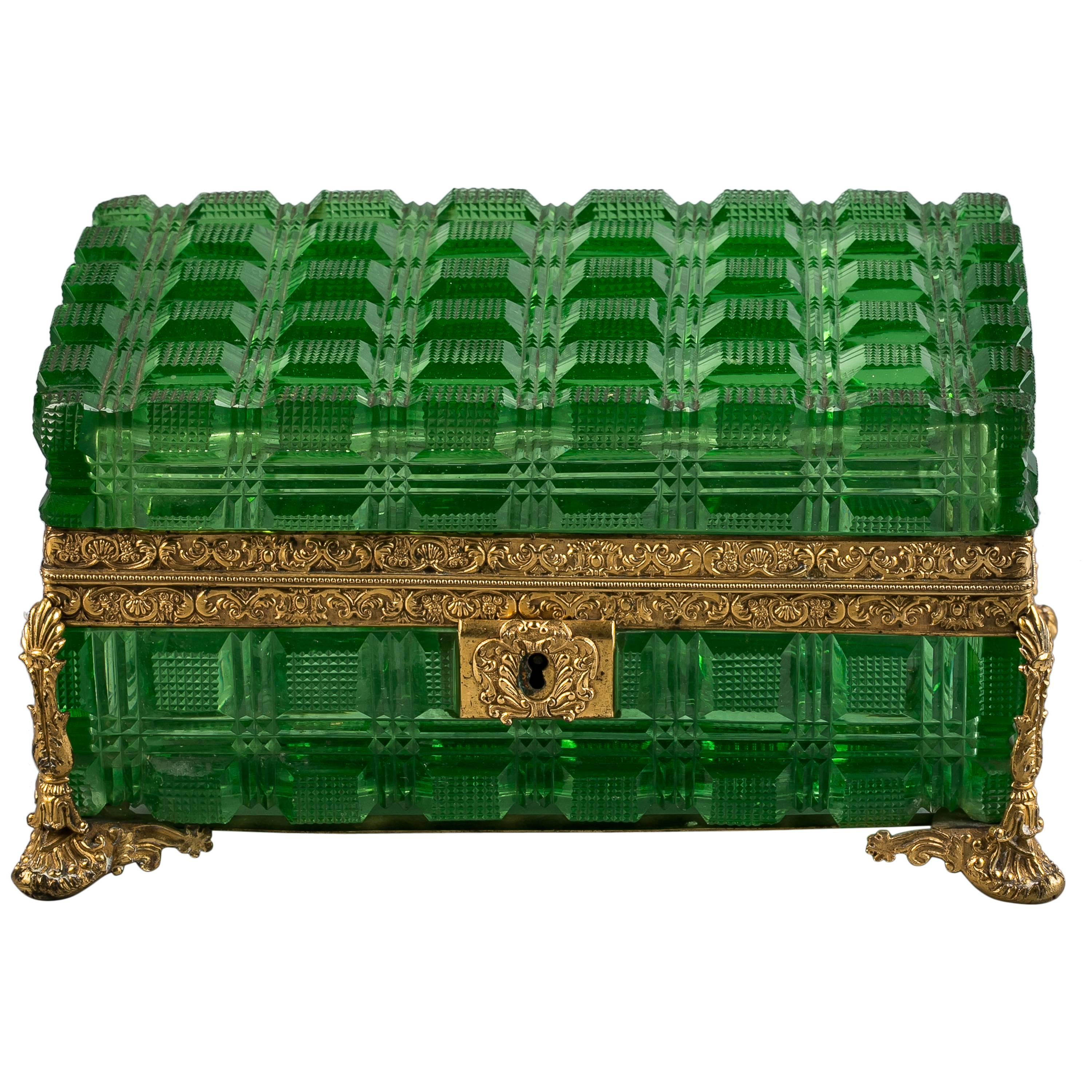 Große Schachtel aus Bronze und grünem Glas, russisch, um 1825 im Angebot