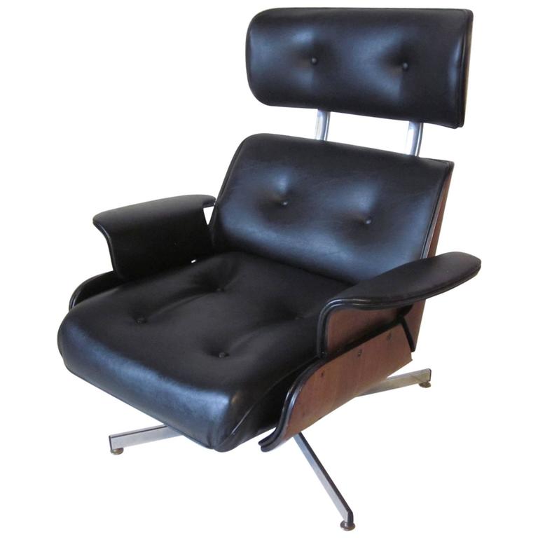 Plycraft recliner with built in footrest sales