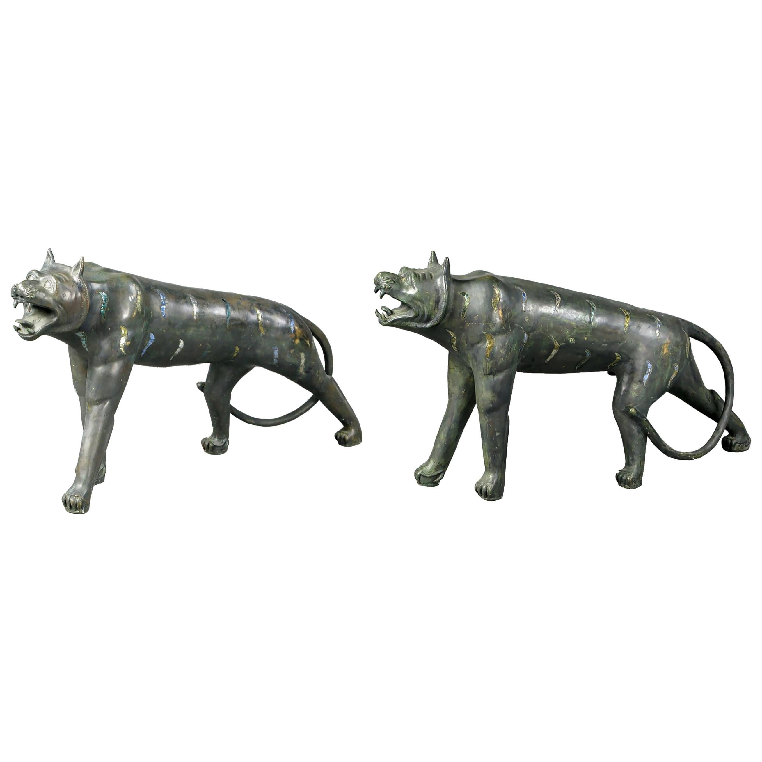 Pair of Phyllis Morris Lifesize Bronze Jungle Cat Sculptures For Sale