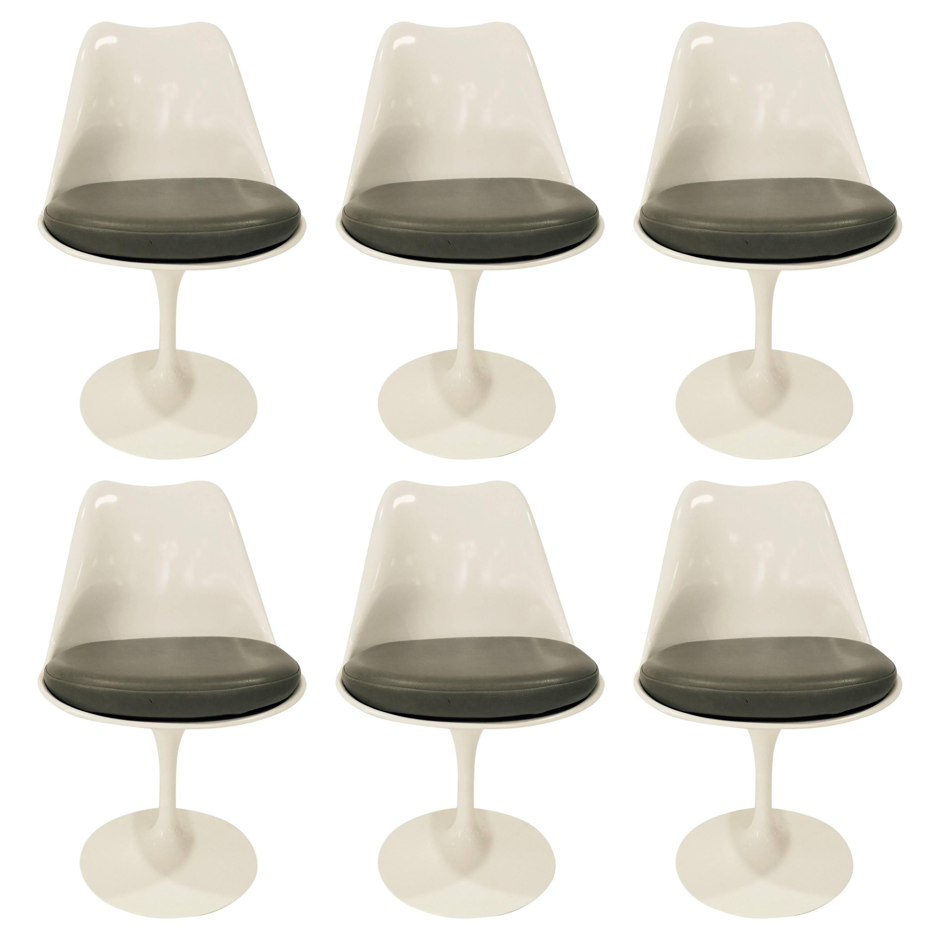 Knoll Studio Saarinen White Tulip Dining Chairs