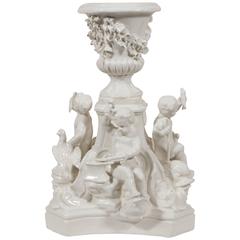 Orleans Groupe de figurines en porcelaine française du 18ème siècle représentant les 4 éléments