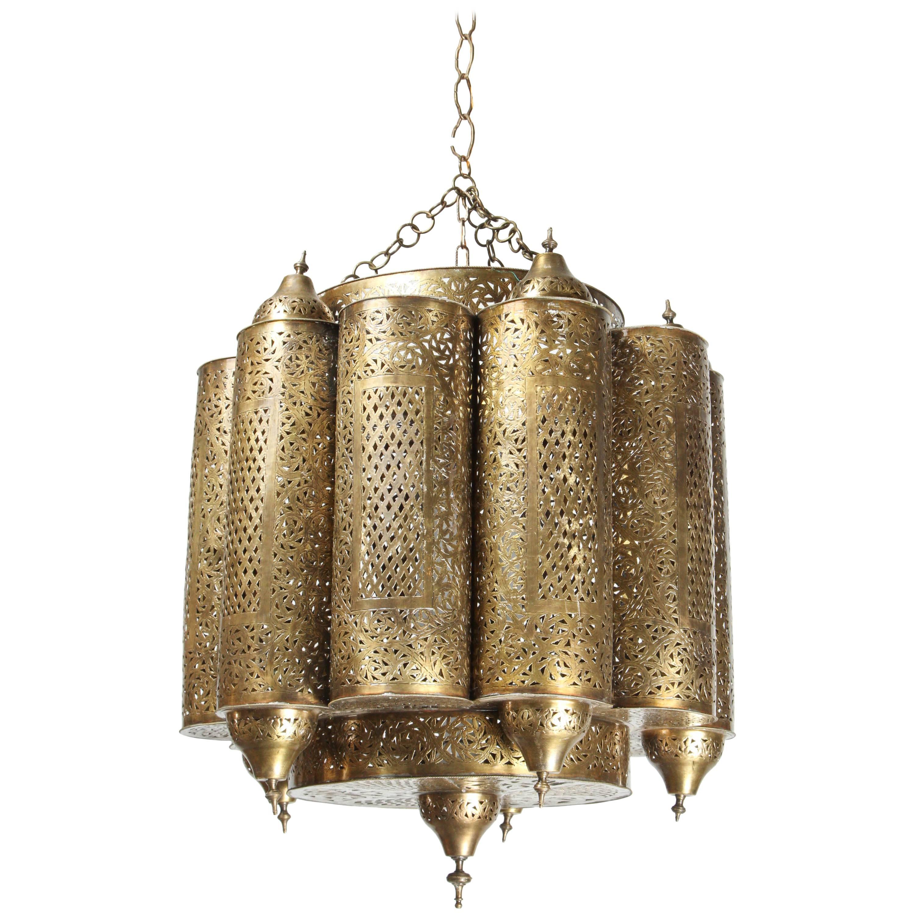 Brass Moroccan Mosque Chandelier in the Style of Alberto Pinto