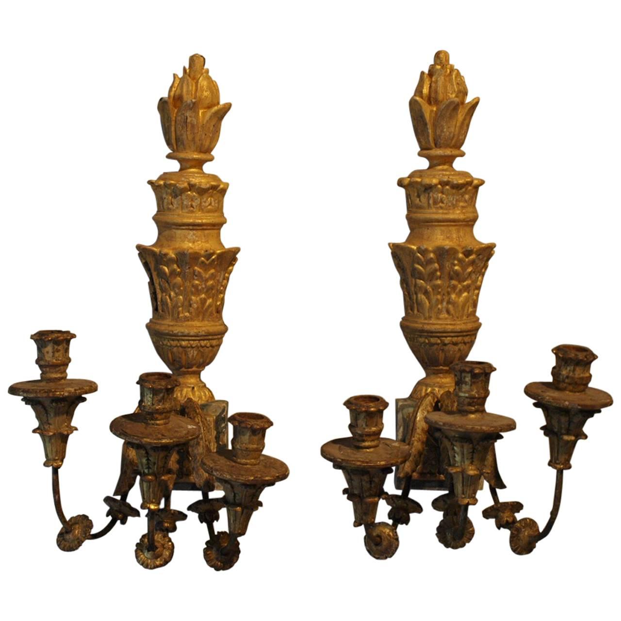 Pair of 18th Century Northern Italian Three-Arm Sconces, Appliques in Giltwood