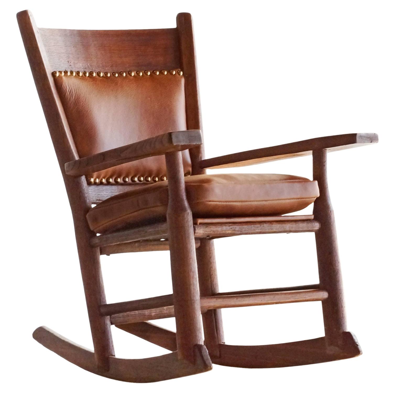 Antique Arts and Crafts Child's Rocking Chair at 1stdibs