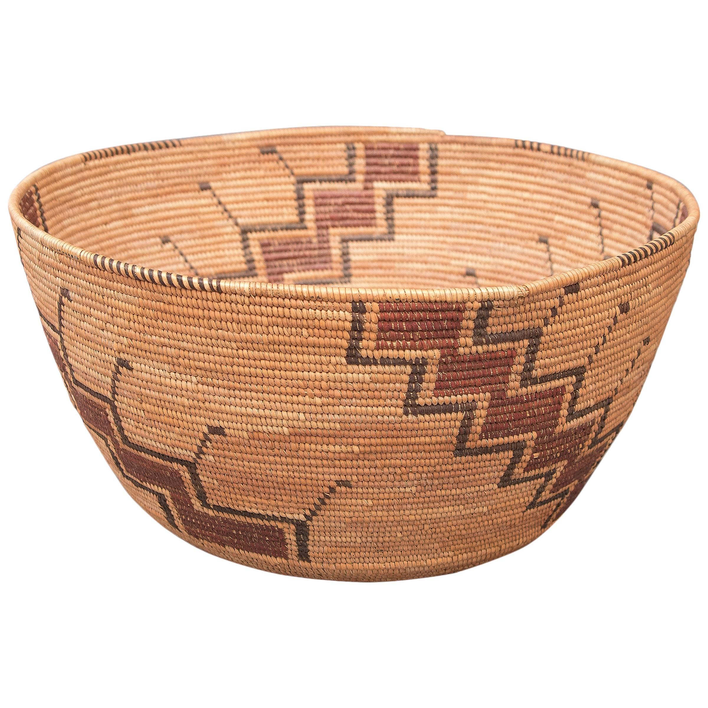 Antique Native American Indian Basket, Yokuts (California), 19th Century