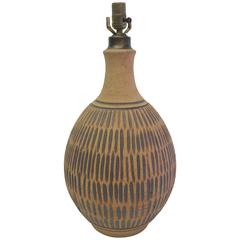 Earthy Wishon-Harrell Ceramic Table Lamp