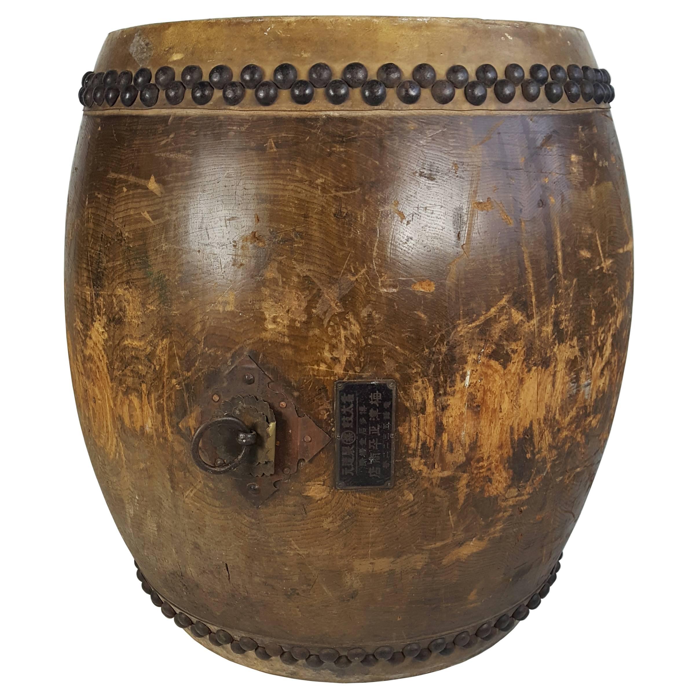 Grand tambour traditionnel japonais Tanggu du 19ème siècle en vente