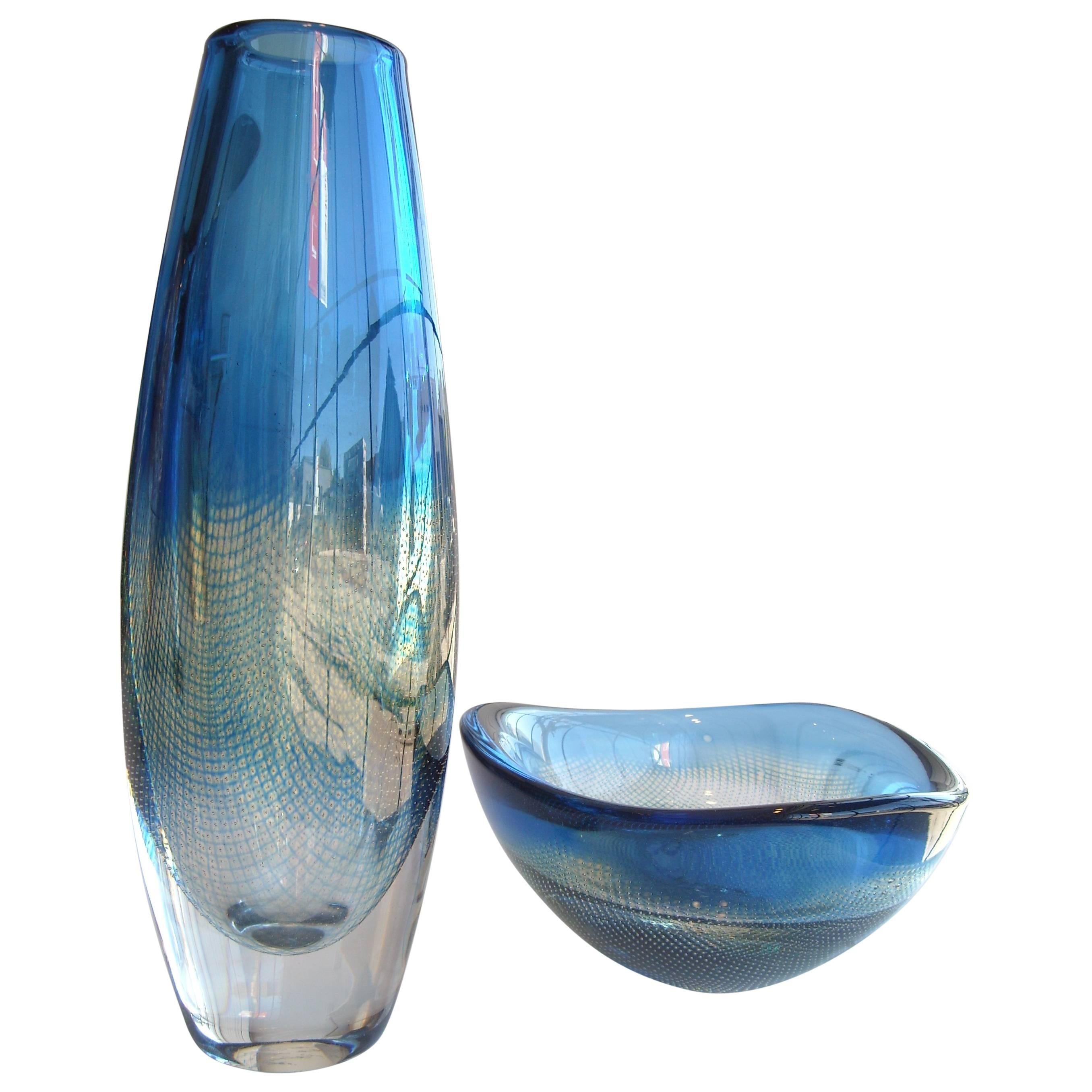 Two Orrefors Kraka , 322, 342 Glass Vase, Bowl , Sven Palmqvist, Fish Net Bubble