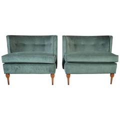 Pair of Midcentury Barrel-Back Chairs in the Manner of John Widdicomb