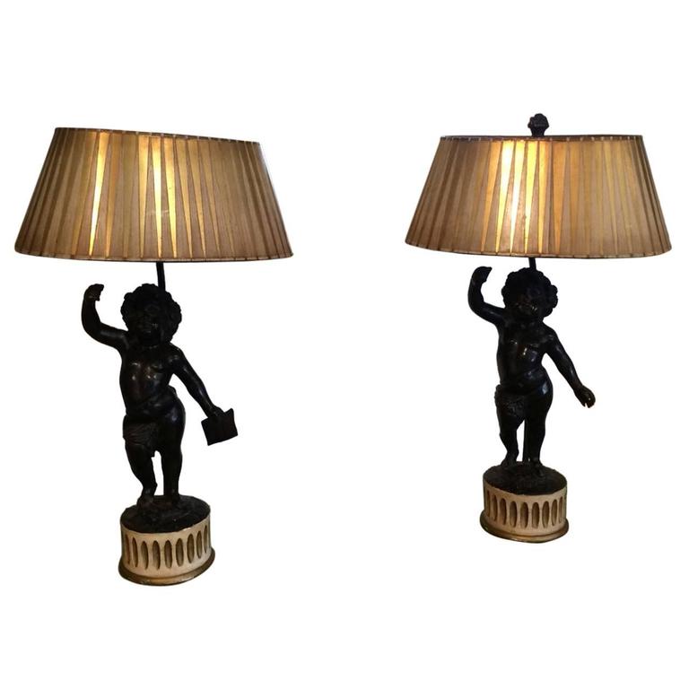 Pair of Bronze Cherub Lamps For Sale at 1stdibs